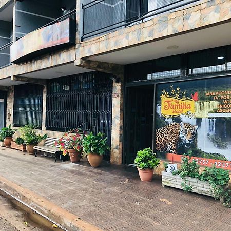 La Familia Hotel Puerto Iguazú Eksteriør billede